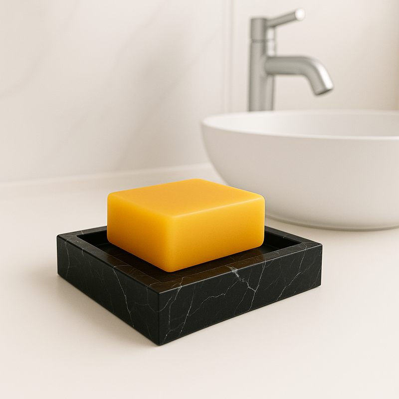 Porte savon en marbre noir 12×12×3 cm : l’alliance parfaite entre style et fonctionnalité