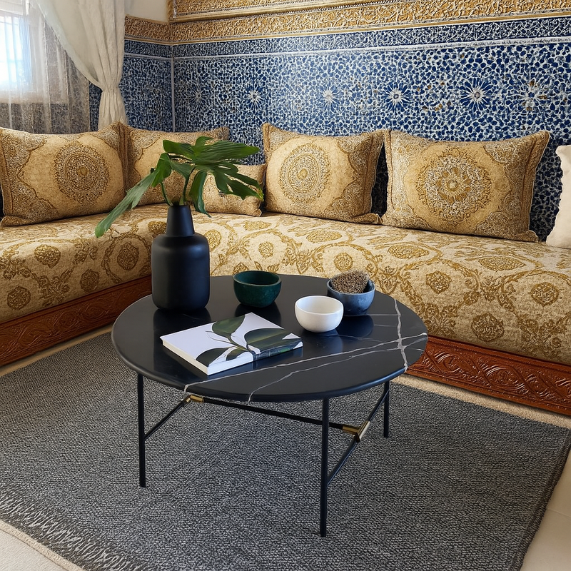 Table basse design alliant tradition marocaine et élégance contemporaine