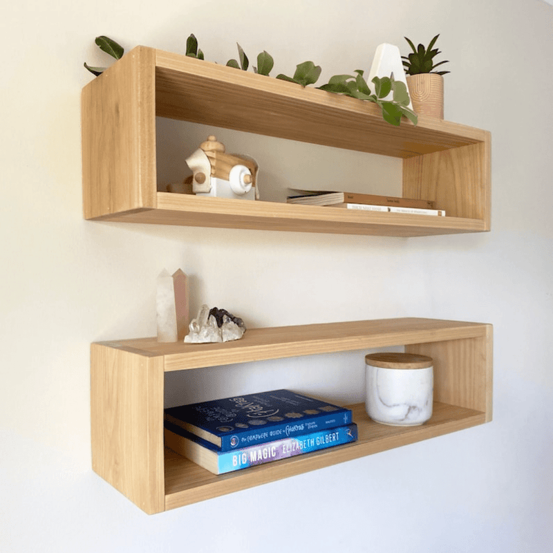 Étagère flottante en bois