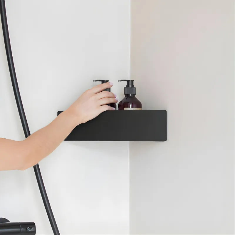 Étagère coin murale pour optimiser l’espace au Maroc