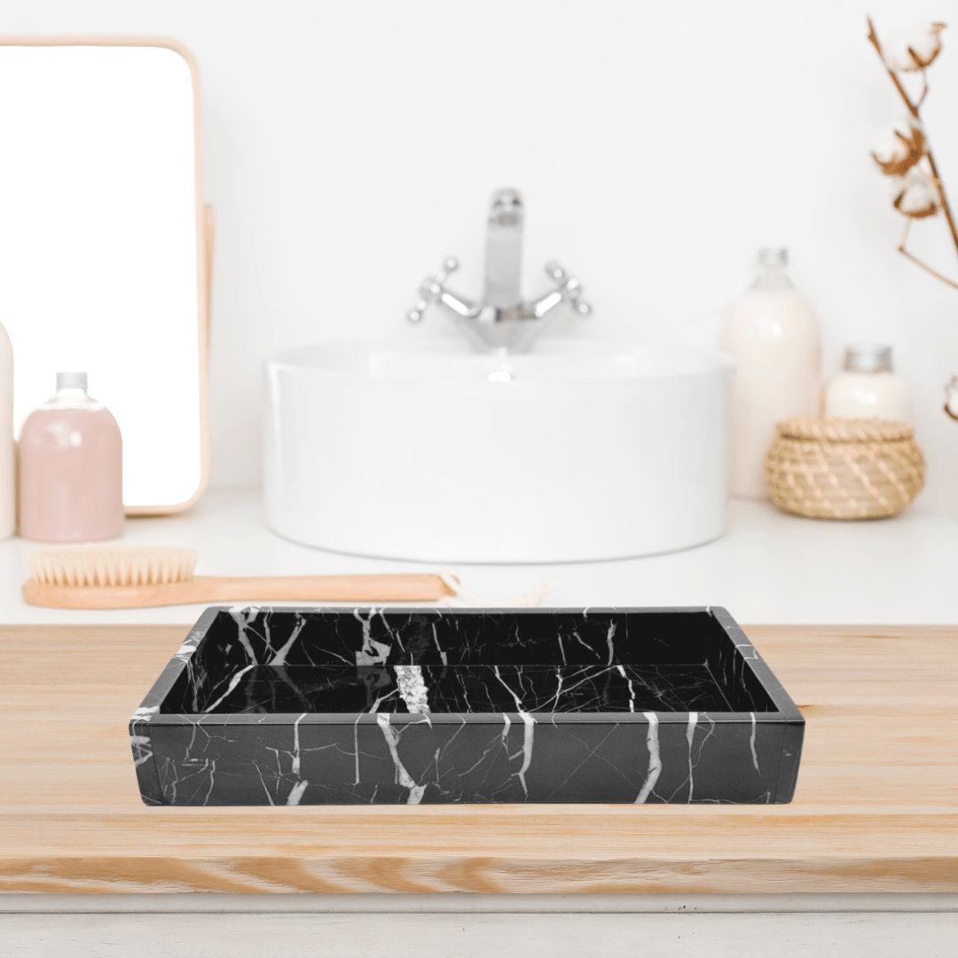 Plateau en marbre pour salle e bain organisée