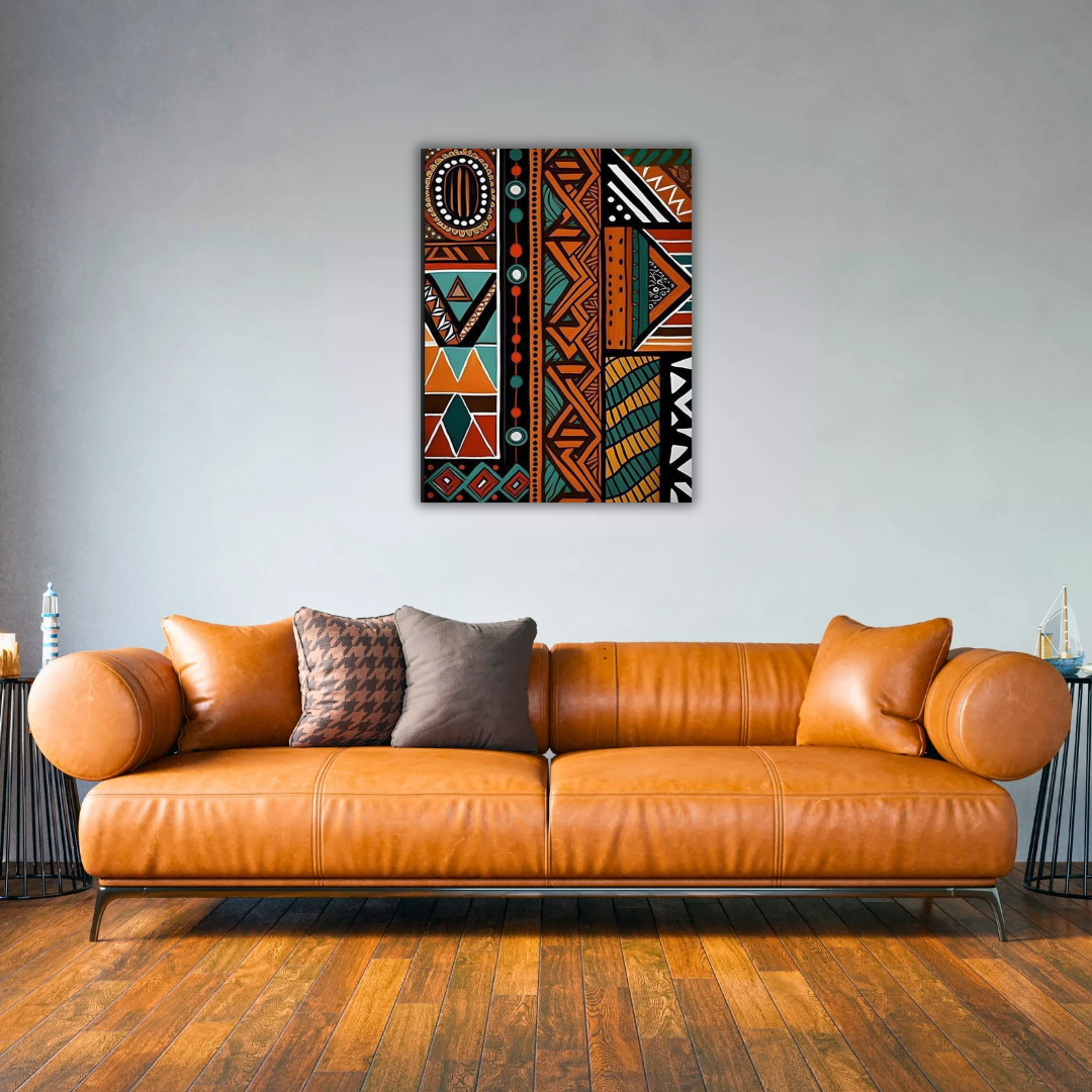 Tableau mural abstrait aux couleurs chaudes dans un salon marocain moderne avec banquettes sculptées