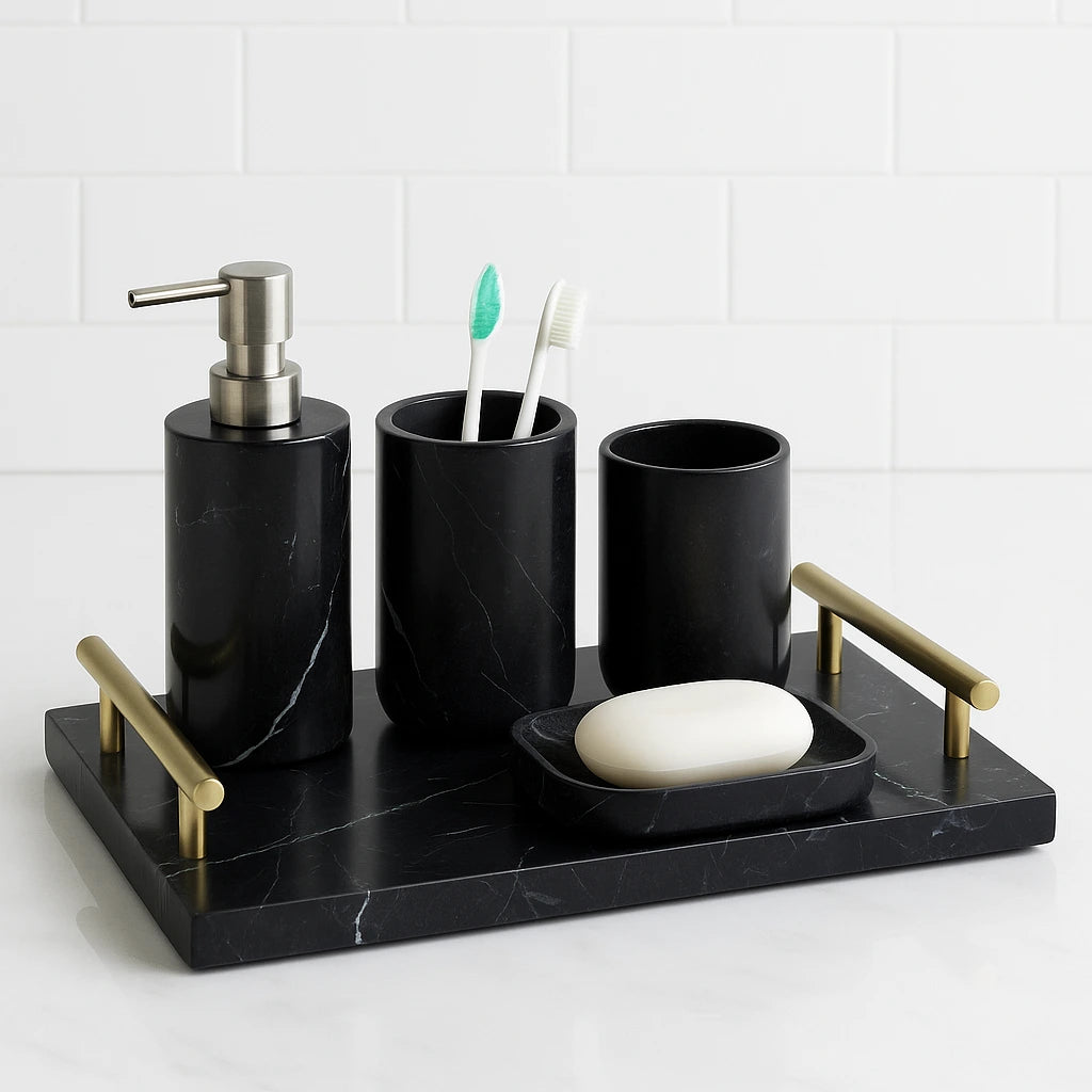 Accessoire de salle de bain : plateau en marbre noir avec poignées dorées