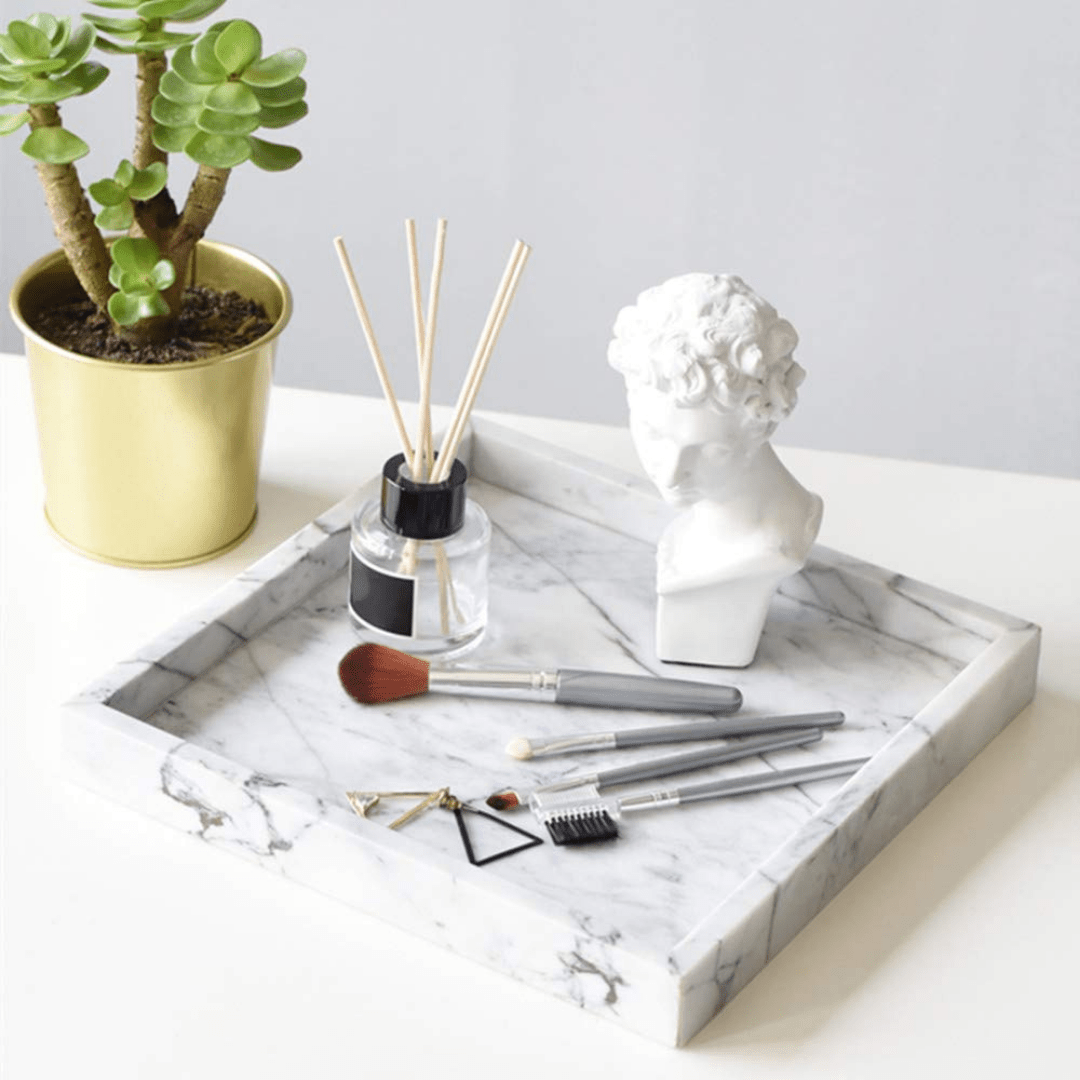 Plateau marbre blanc pour salle de bain de luxe