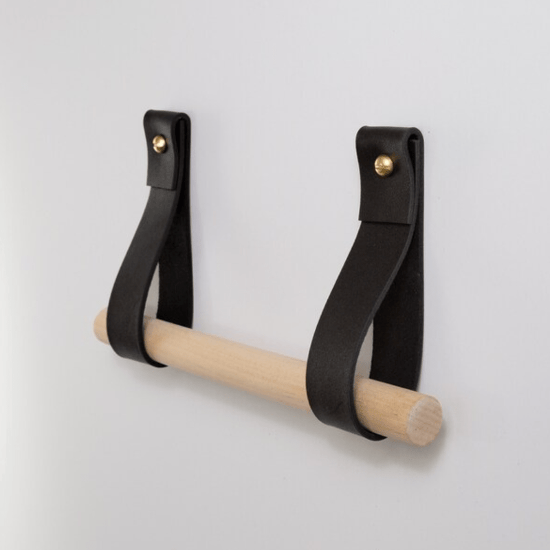 Porte papier toilette en bois et cuir - Design mural élégant au Maroc 