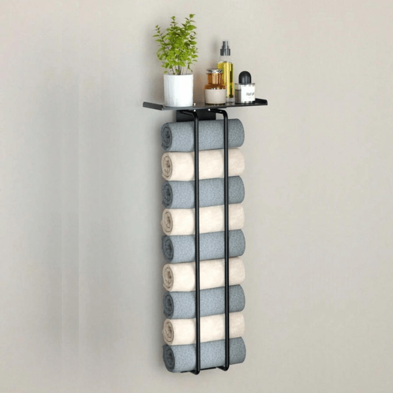 Notre porte-serviettes mural adhésif. Design moderne et rangement pratique.