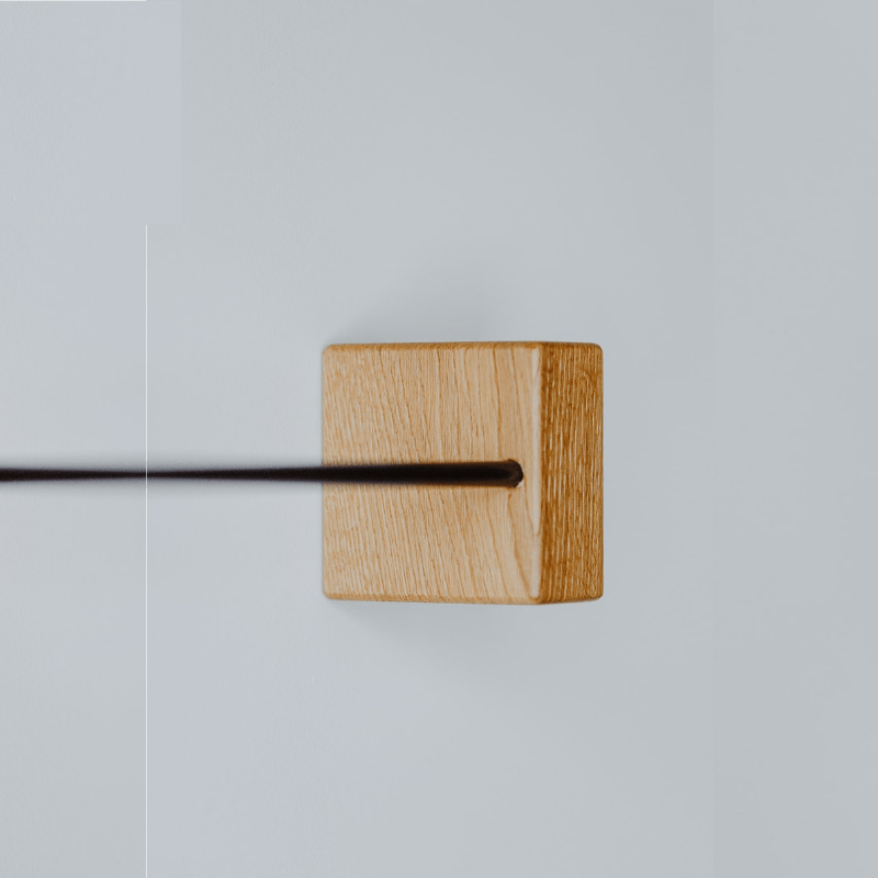 Organisez votre salle de bain avec style grâce au porte-serviettes mural en bois et métal. Fixation adhésive sans perçage 