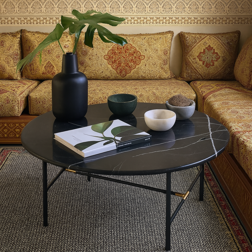 Table basse en marbre naturel noir et métal noir mat - Decorluxe Maroc