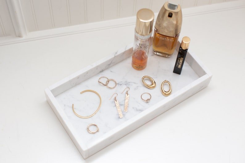 plateau en marbre pour salle de bain